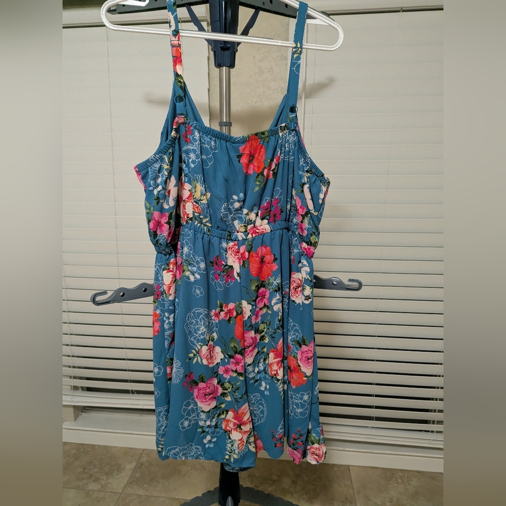 NWT Floral Romper Dress 1X - Picture 5 of 7